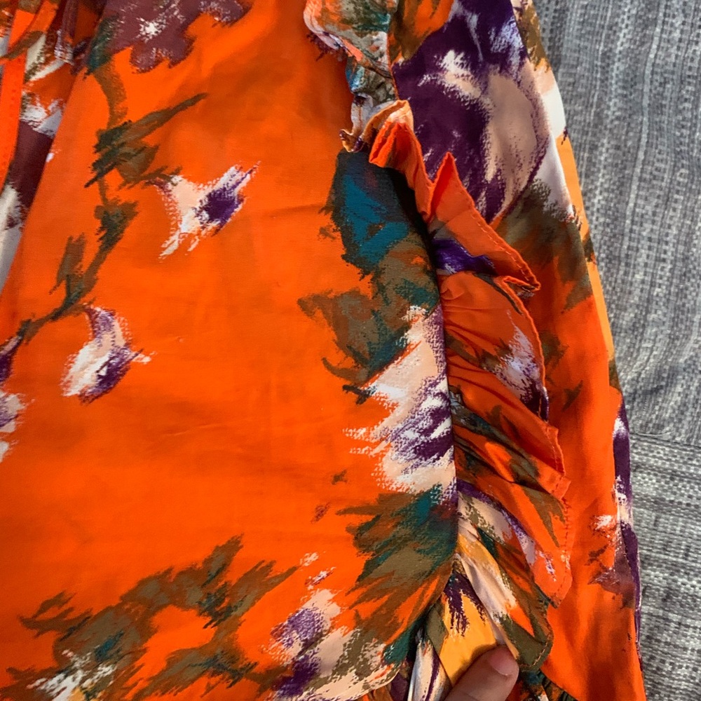 H&M Floral Ruffled Shorts - Picture 3 of 4
